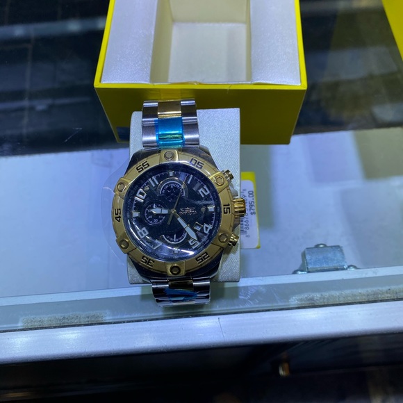 Watch - Picture 4 of 5